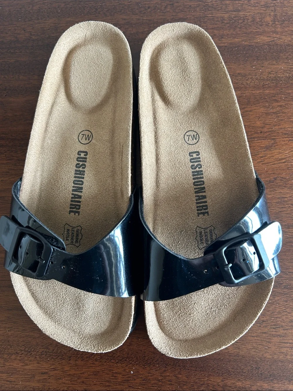MWOT Cushionaire Sandal